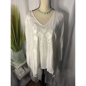 NEW Chicos Women’s S/M White Eyelet Embroidered Poncho Kimono Top w/Tassels NWT